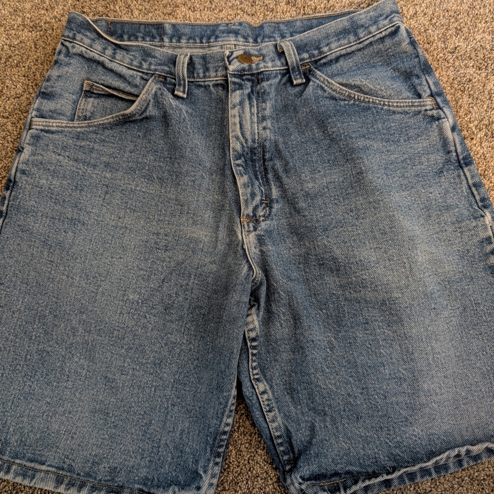 Wrangler Men's Classic Blue Jean Shorts Size 32 EUC